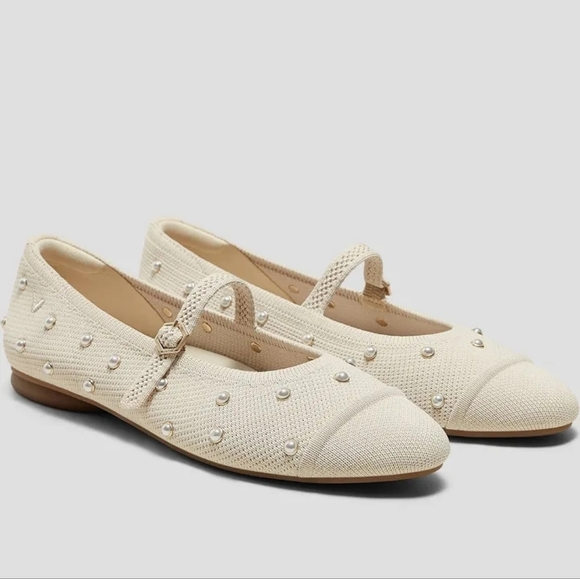Vivaia Cream Women's Shoes with Studded Pearl Details - Picture 9 of 9